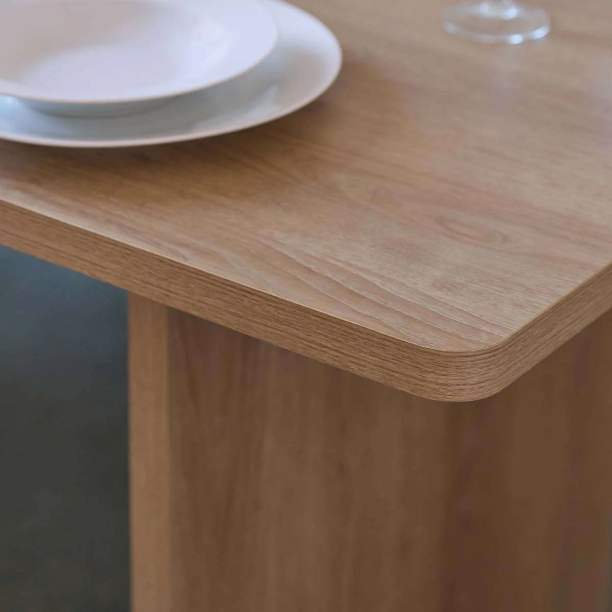 Montana Four Seater Dining Table - Natural - Image 3